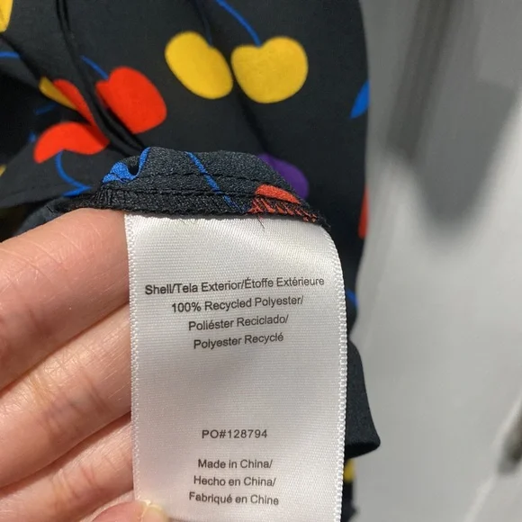 NEW ModCloth Cherry Print Bow Top Size Large Retro NWT - Picture 6 of 11